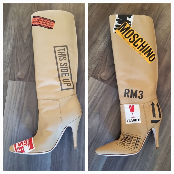 MOSCHINO - UPS mockup tall boots - Picture 16 of 16